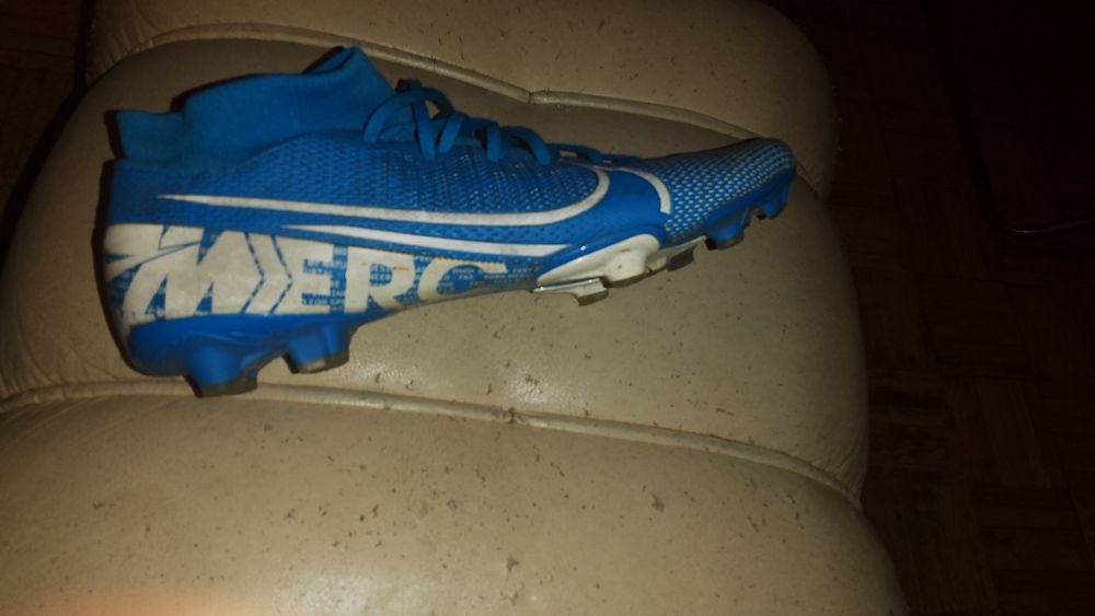 бутонки Nike mercurial academy