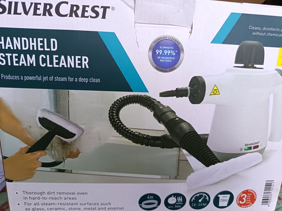 Продавам ръчна парочистачка SilverCrest Handheld Steam Cleaner SDR 1100 B2