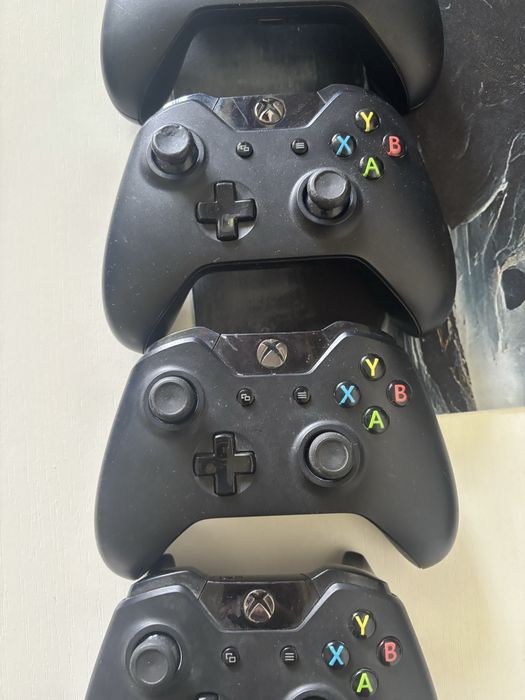 Геймпады xbox 5 штук