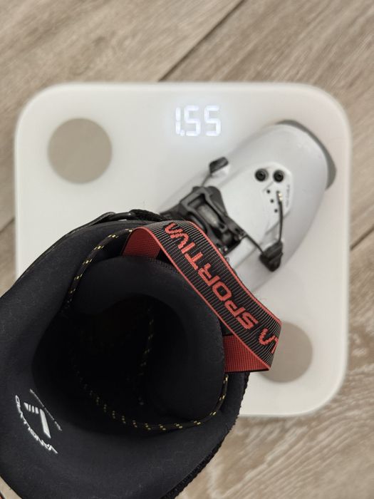 Clapari de tura La Sportiva Vanguard marimea 275 (42)