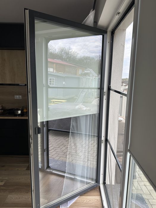 Usa Termopan Culisanta PVC! Pret 4000 lei saptamana asta