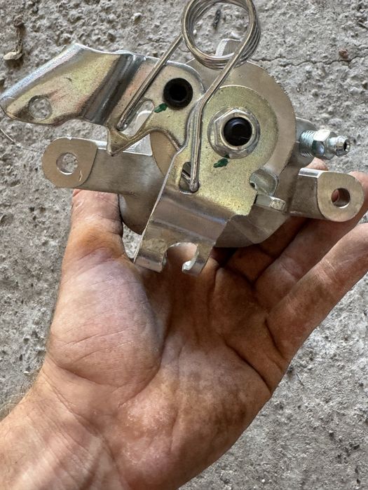 Etrier frana dreapta spate opel astra h