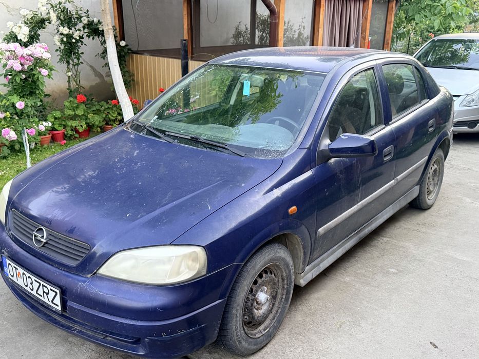 Se vinde opela astra g