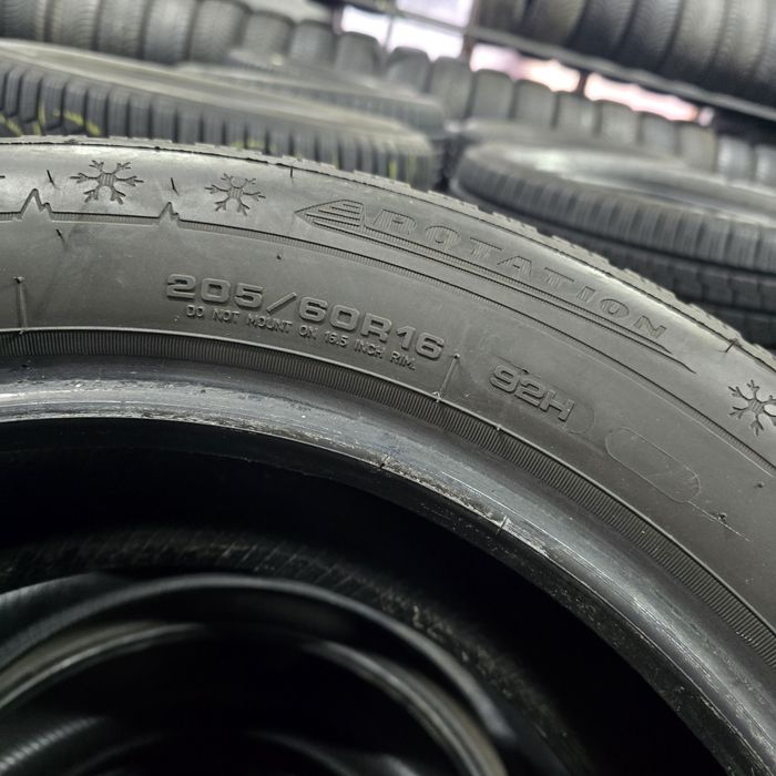 2x 205/60/16 M+S DUNLOP 2021 Stare excelentă