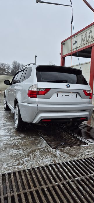 Dezmembrez bmw X3 E83 M-pachet 2.0d N47 177cp Xdrive 2009