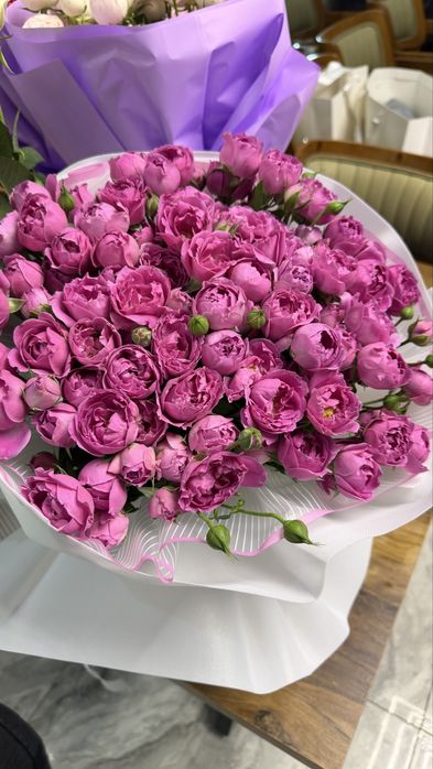 Кустовые розы 31шт