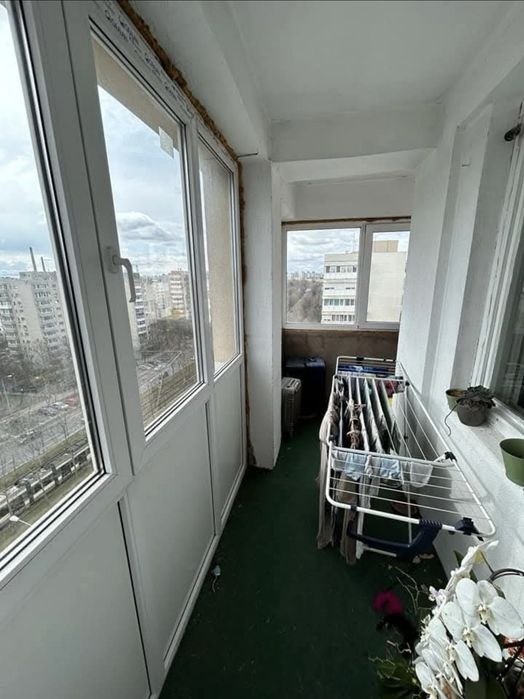 Proprietar vand apartament 2 camere