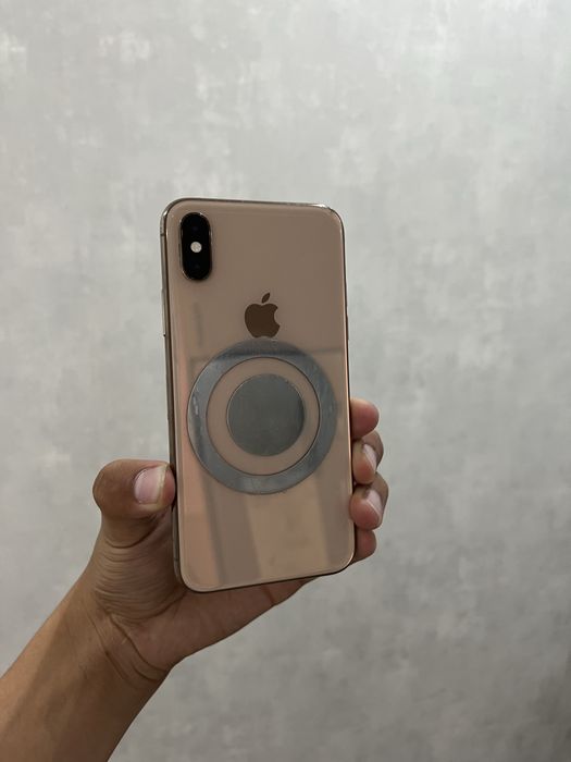 Продам iPhone XS 64 gigabyte