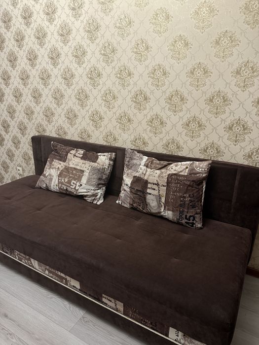 Раздивжной диван