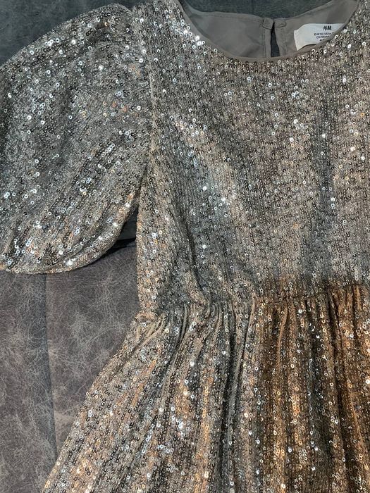 Платье в пайетках h&m на девочку 7 лет