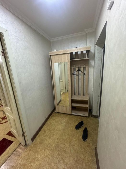 1-комнт Назарбаева 88