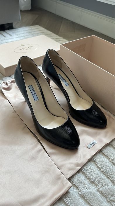 Туфли Prada черные 39р