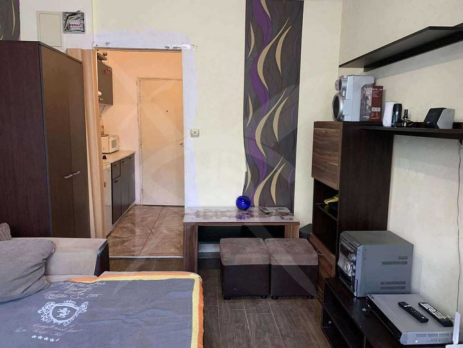 Дава се под наем Едностаен апартамент в с. Левски, Област Варна - 24 кв.м за 59000 € - Снимка #1