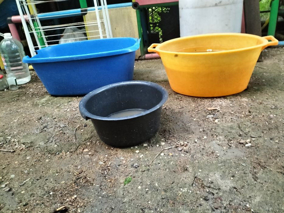 Продам пластиковые тазы