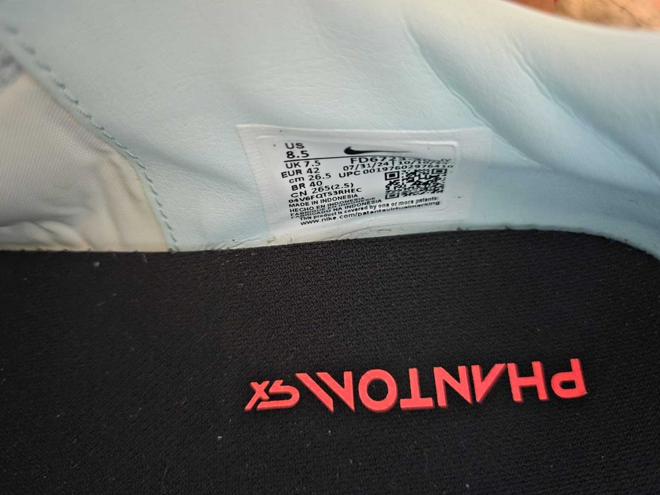 Бутонки Nike Phanton GX 2 Размер 42 стелка 26 см