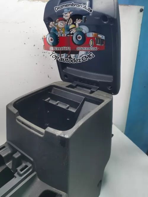 Cotiera Nissan Pathfinder R51 Navara D40 consola centrala cu suport pahare