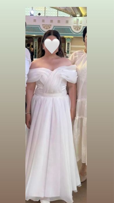 Продам платье размер 48-50(корсет)