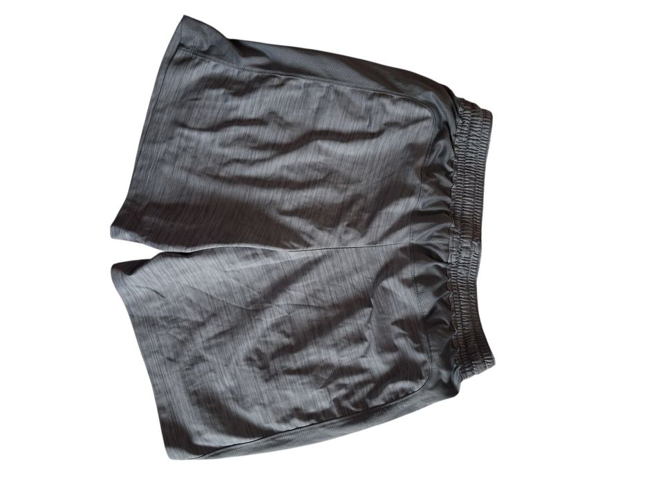 Pantaloni scurti under armour