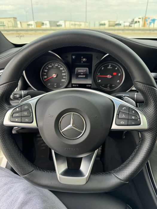 Mercedes-Benz C250 4MATIC AMG | Panoramic | Multibeam LED | Jante 19”