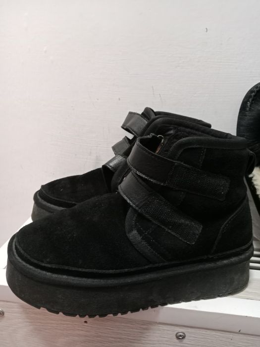 Продам две обуви за 3000