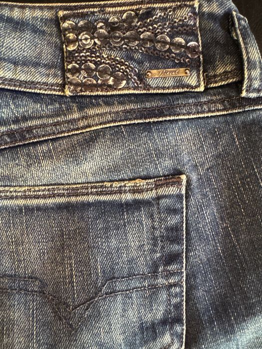 Diesel дънки 29 L30 нови