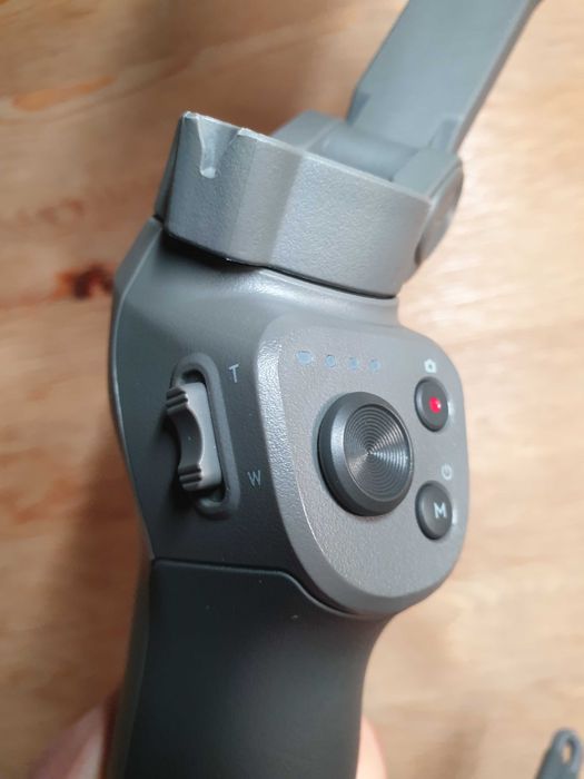 DJI Osmo Mobile 3