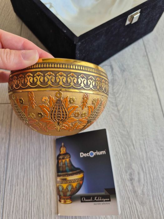 Scrumieră lux Decorium Aur 24K , cutie catifea