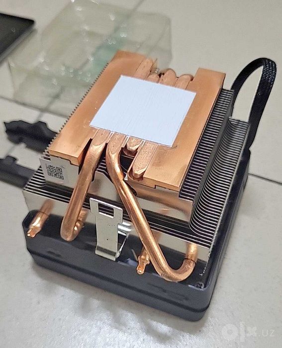 кулер AMD Wraith Prism RGB