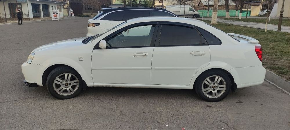 Продаю свою Lacetti коробка автомат 2010 год