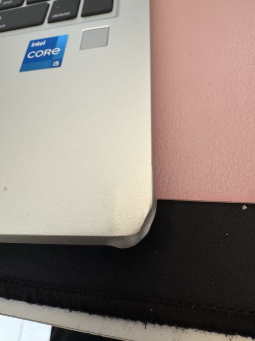 HP ProBook 450 G8 i5-1135G7, 8GB, 256GB SSD, FHD, stare excelentă