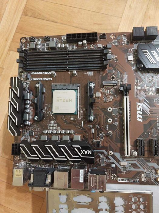 AMD Ryzen 5 5500 + MSI B450-A Pro Max