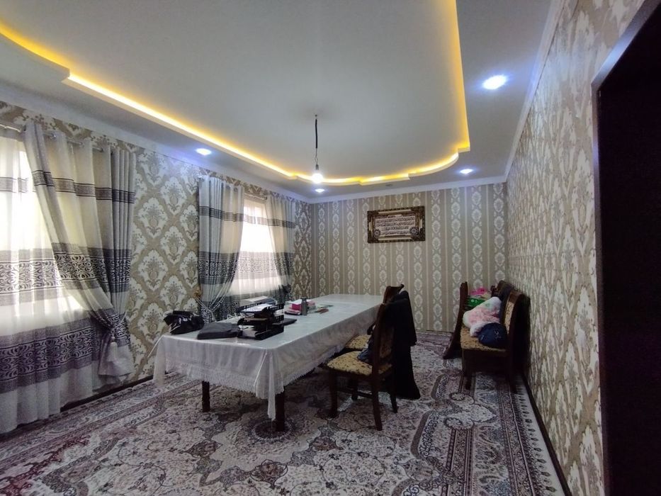 Дом продаётся срочно 6 соток 6 комната срочна