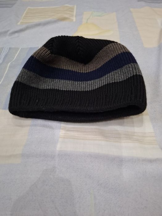 Тёплая шапка на зиму