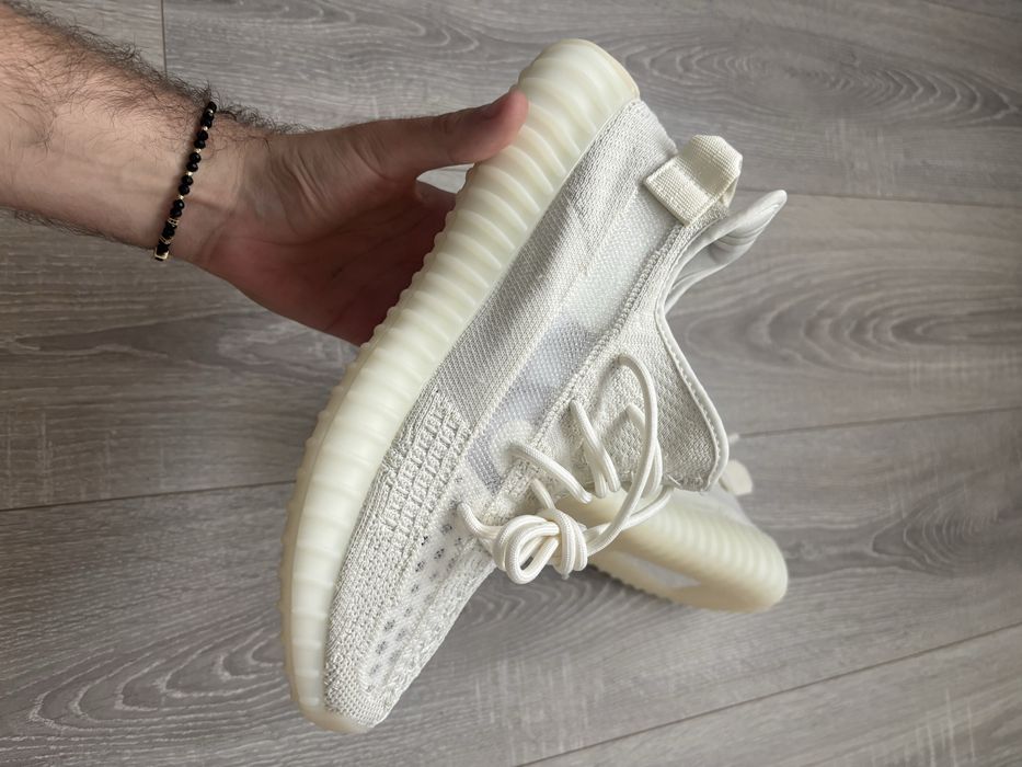 Yeezy Boost 350 V2 Bone White