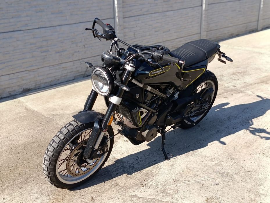 Husqvarna Svartpilen 401 an 2020
