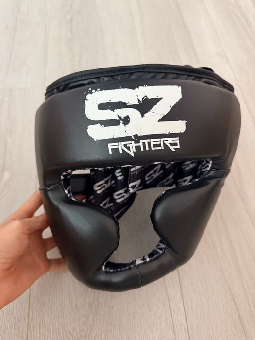 Каска  SZ fighters