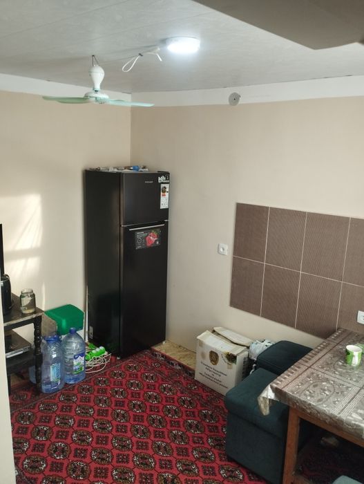 Hovli joy sotiladi 4.5 sotix 2 xona