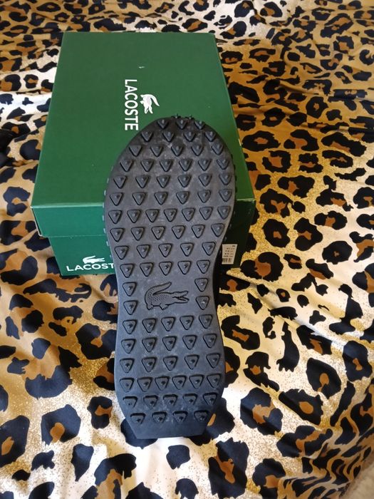 Lacoste-Чисто Нови!