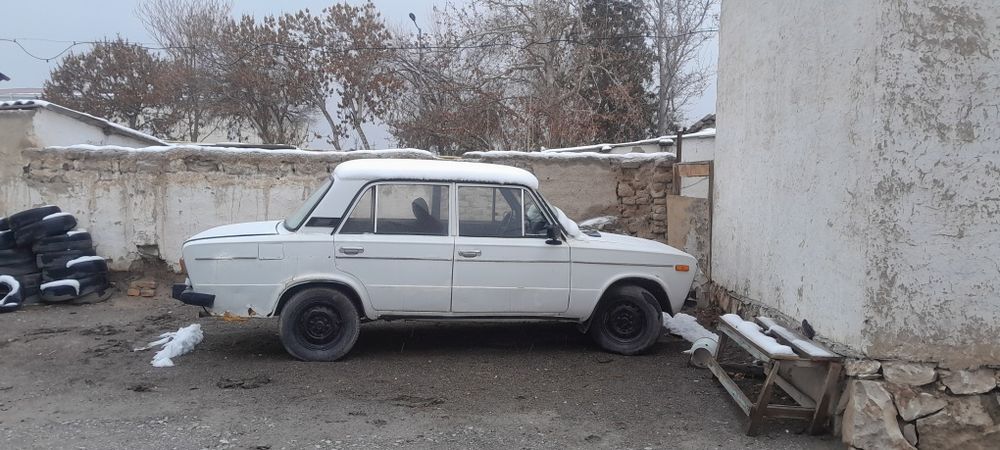 2106 zapchastga sotiladi