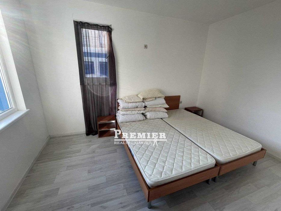 Продава се Двустаен апартамент в Поморие - 52 кв.м за 1058 €/кв.м - Снимка #6