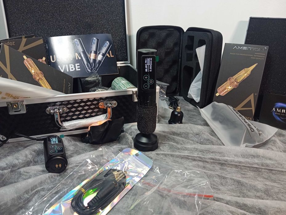 NOU Super Kit Ambition Vibe, aparat de tatuat 2 baterii 20 cartuse etc