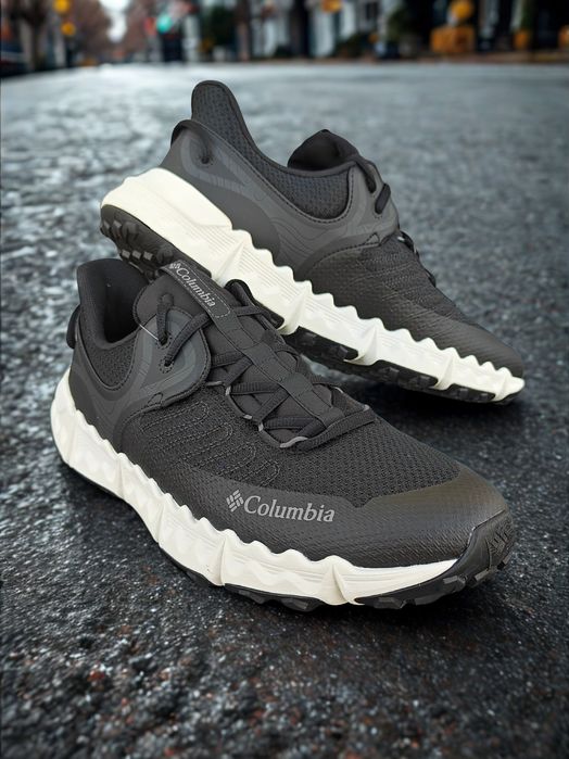 Adidas Columbia Voyager originali trail top munte