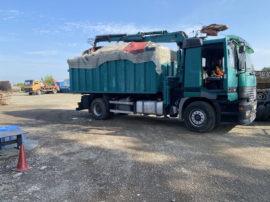 Контейнери за строителни отпадъци - извозване на строителни отпадъци