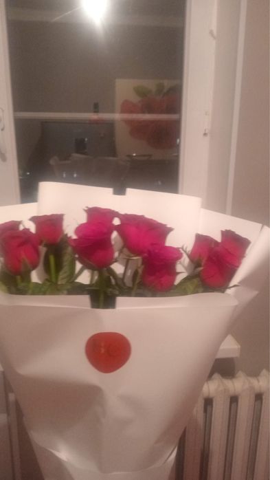 Свежие розы для любимых