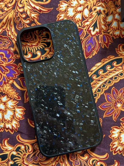 Продам Чехол на Iphone 16 pro max