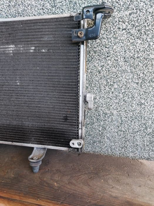 Радиатор кандиционера Subaru  .