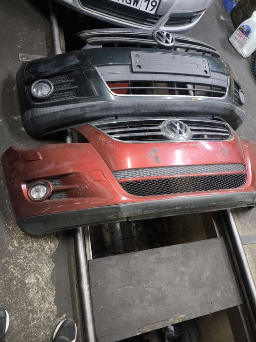 Передний бампер Tiguan