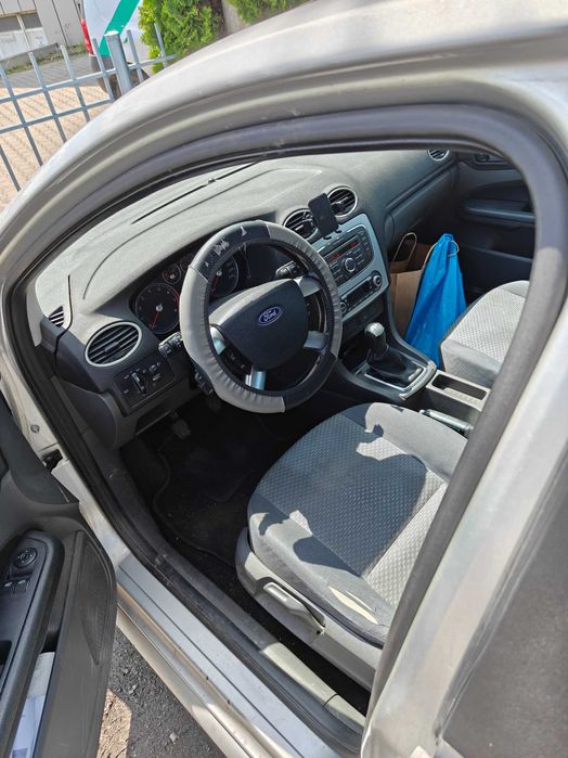 Ford focus 2005 1.6 benzină