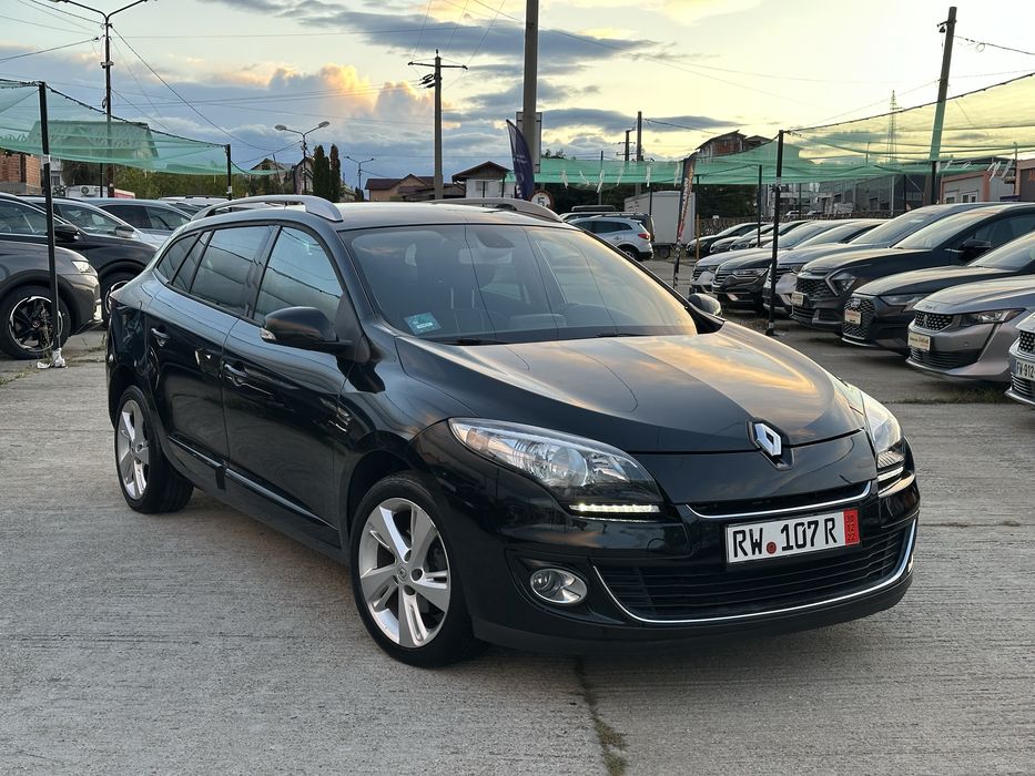 RENAULT Megane