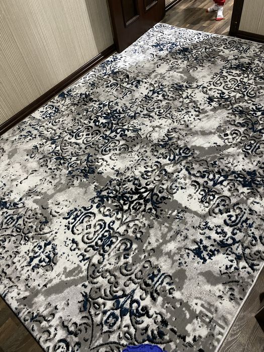 Ковер 2х3 метра. Новый